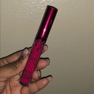 Kylie Cosmetics Valentine Liquid Lipstick & Liner